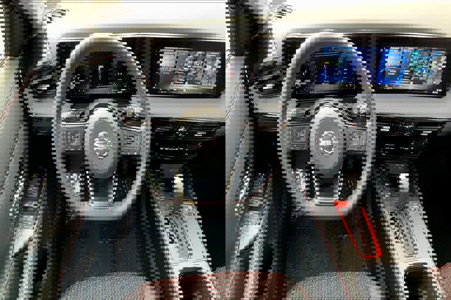 Used 2026 Nissan Kicks SR image 6