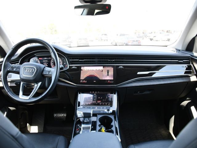Used 2022 Audi Q8 Premium Plus w/ Premium Plus Package AWD/4WD image 23