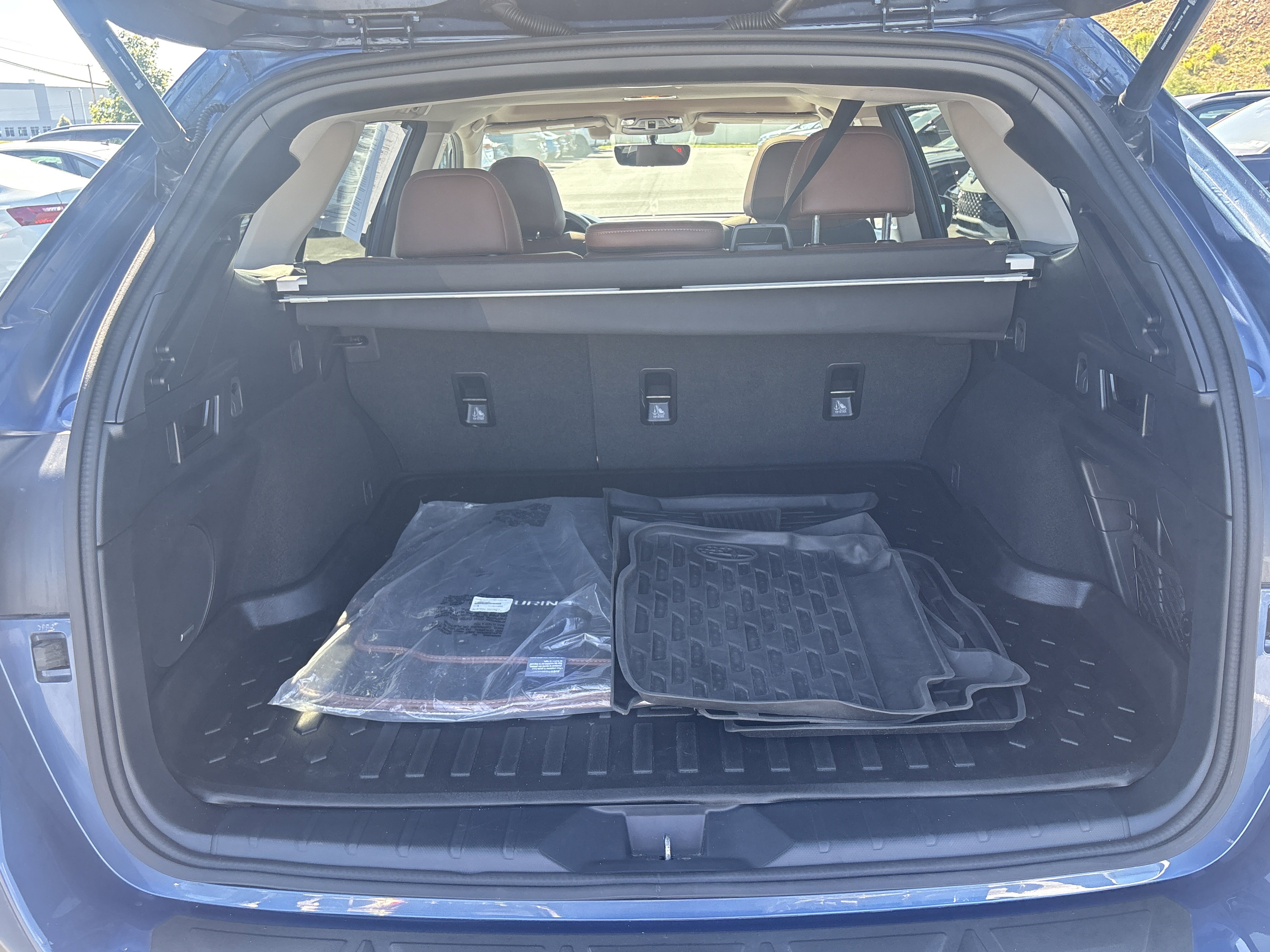 Certified 2022 Subaru Outback Touring AWD/4WD image 25