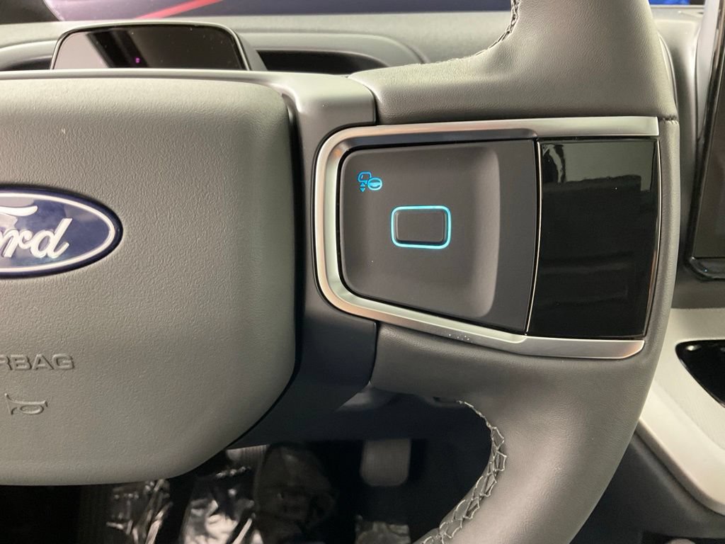New 2027 Ford Expedition Max Active RWD image 27