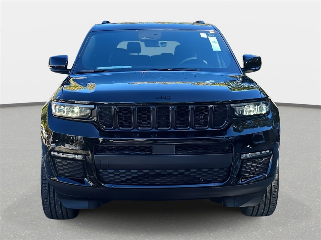 New 2025 Jeep Grand Cherokee L Limited w/ Black Appearance Package image 2