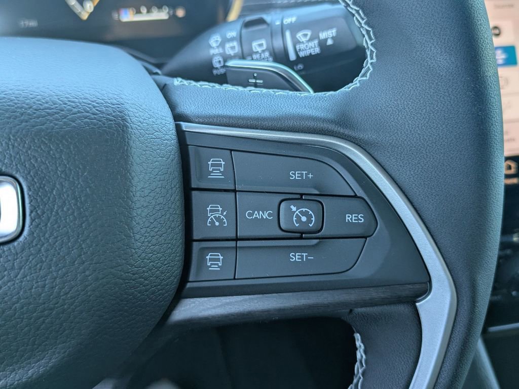 New 2025 Jeep Grand Cherokee L Limited image 21