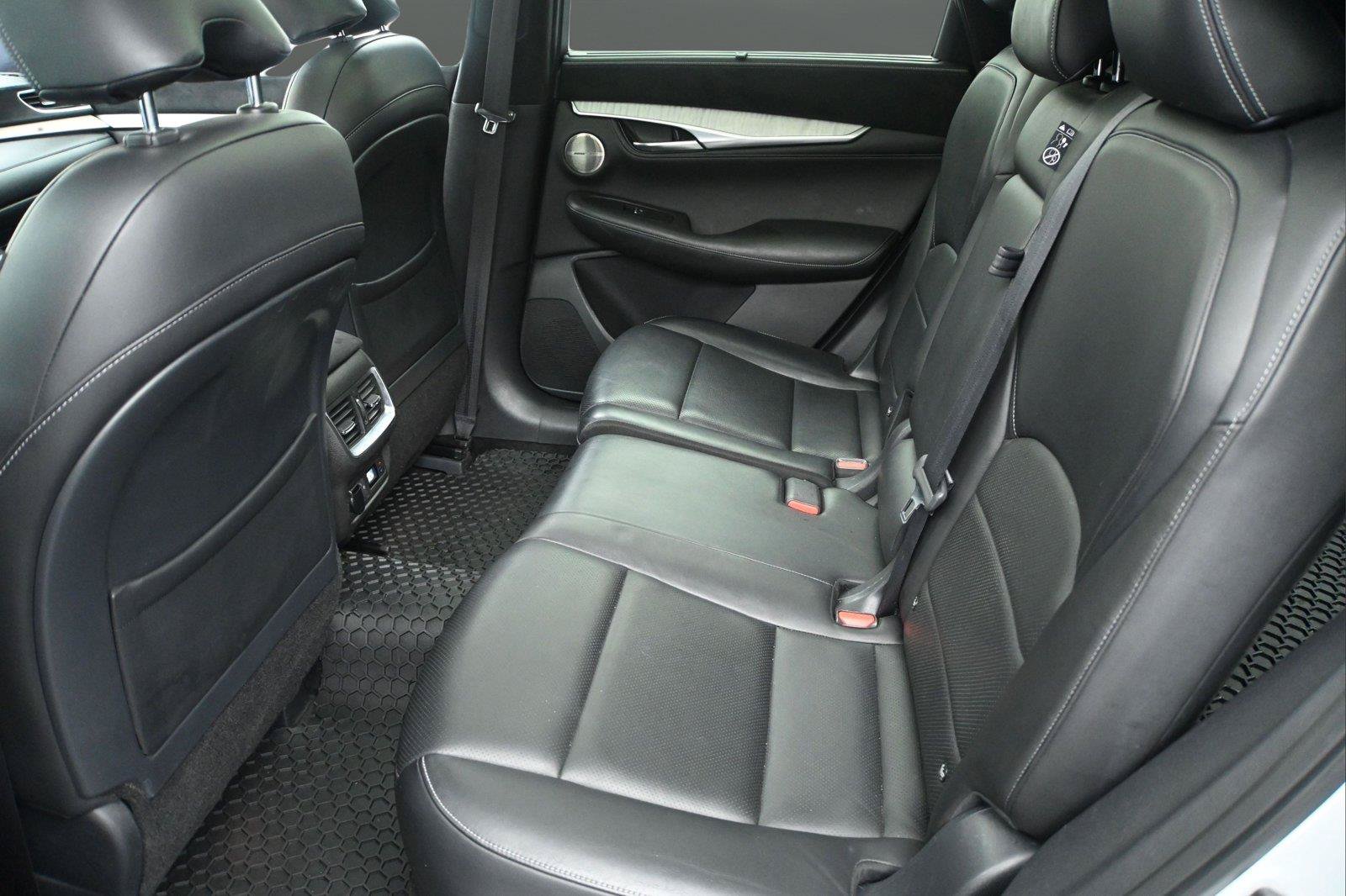 Used 2019 INFINITI QX50 Essential w/ Sensory Package AWD/4WD image 13