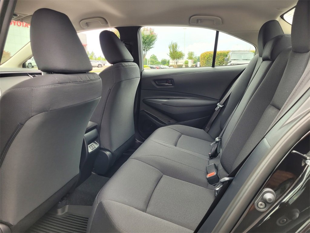 New 2025 Toyota Corolla LE image 5