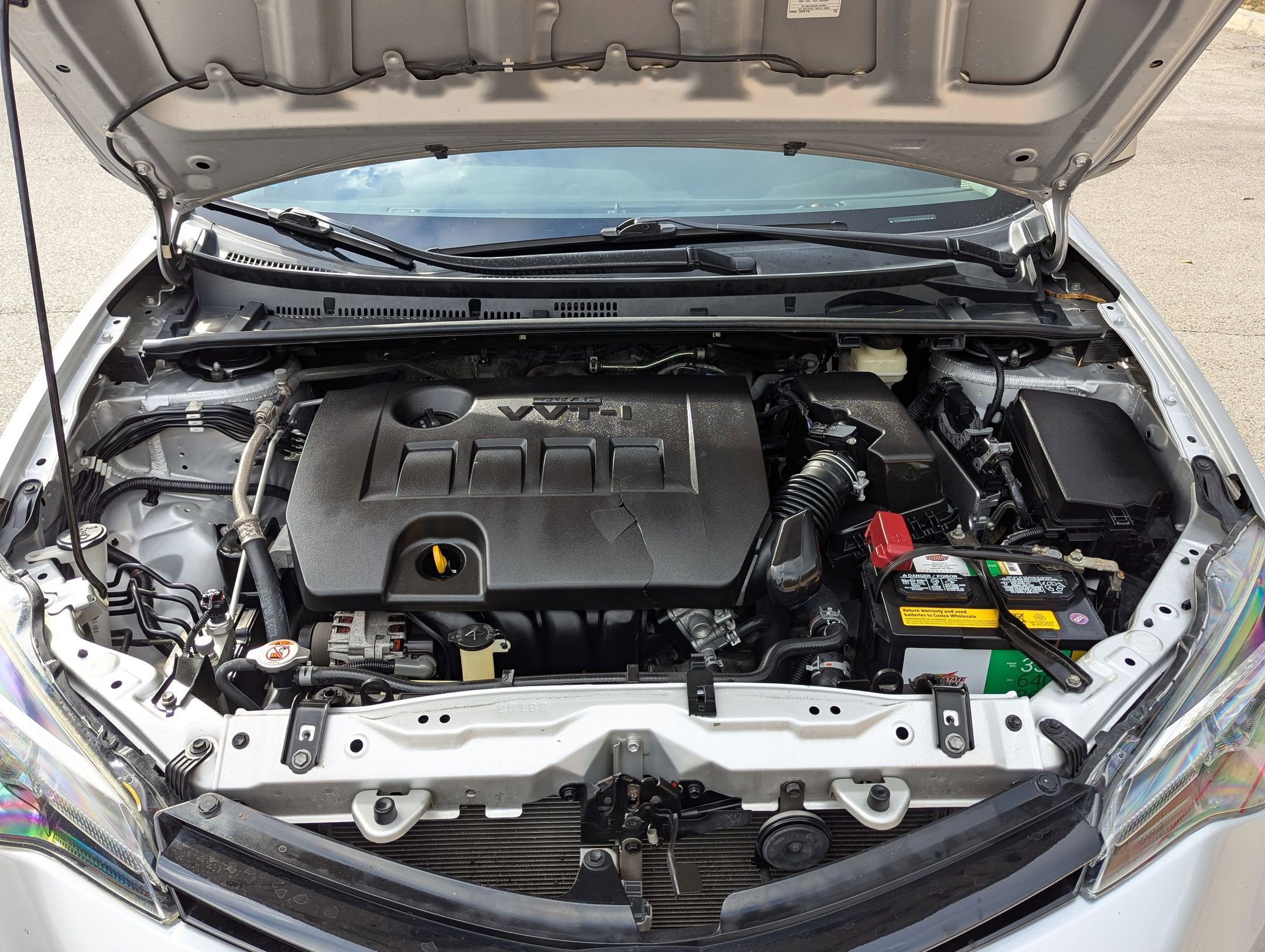 Used 2018 Toyota Corolla L image 30