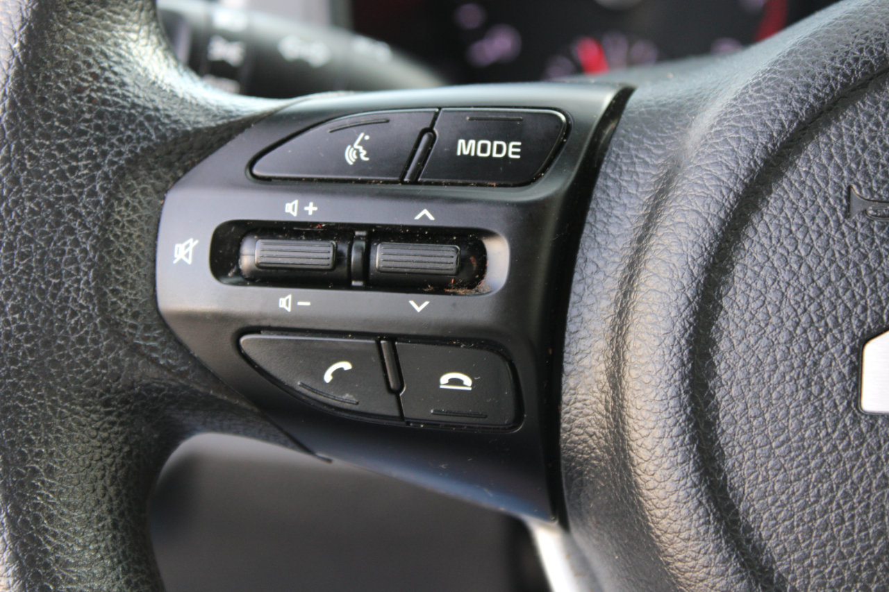 Used 2022 Kia Rio S image 17