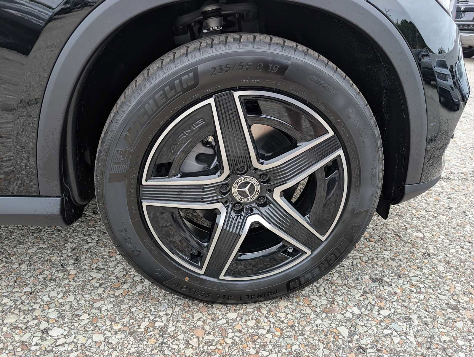 New 2027 Mercedes-Benz GLC 300 4MATIC image 3
