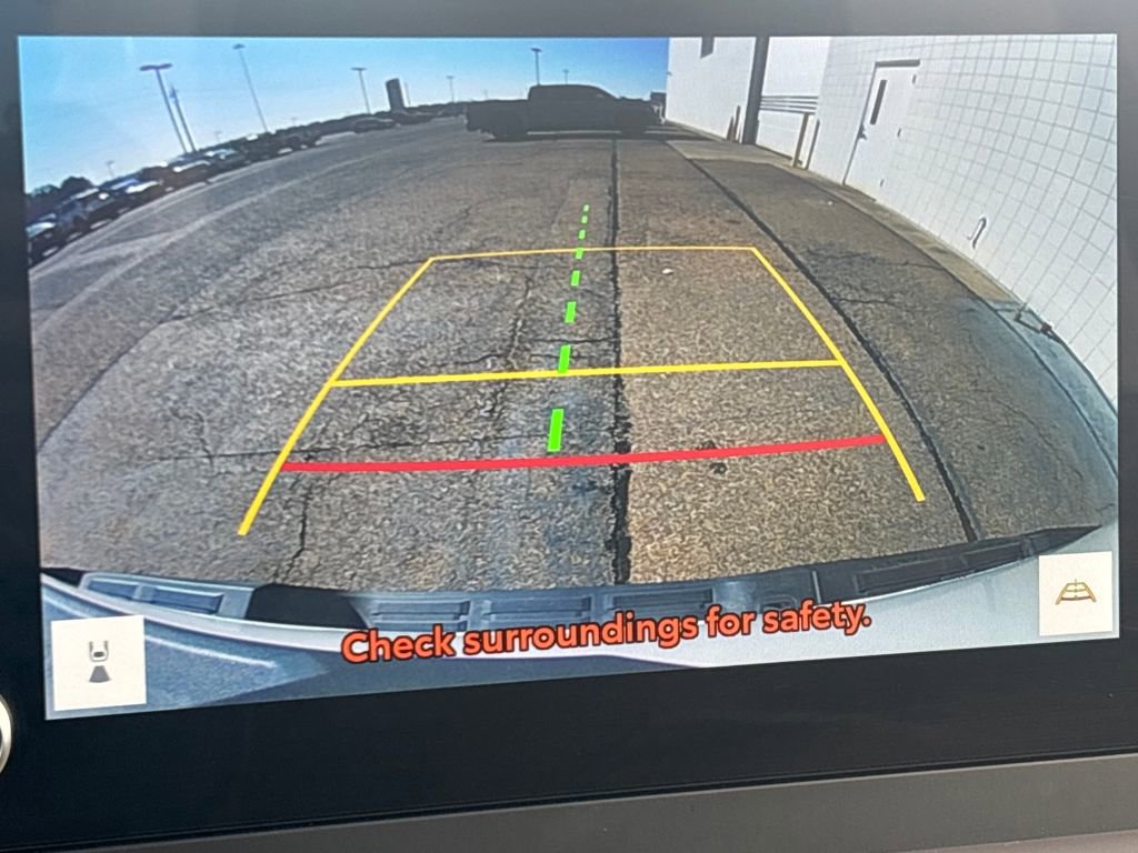 Used 2025 Toyota Tacoma SR image 10