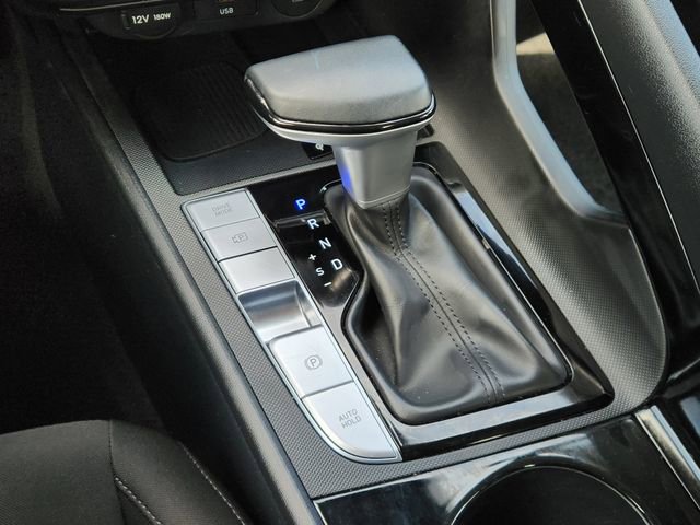 Used 2025 Hyundai Elantra SEL FWD image 18