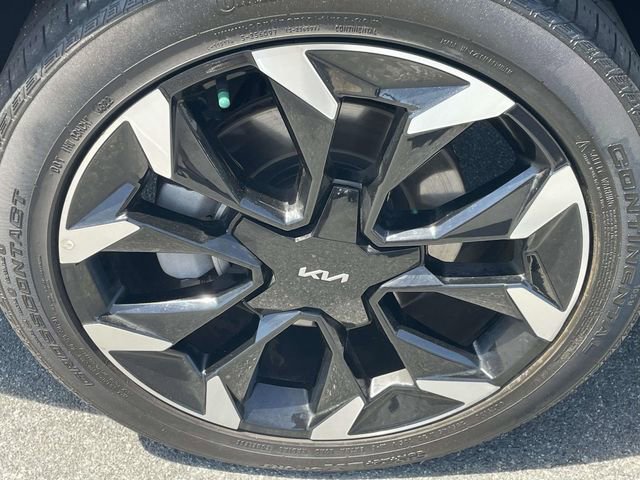 Used 2025 Kia Sorento EX FWD image 9