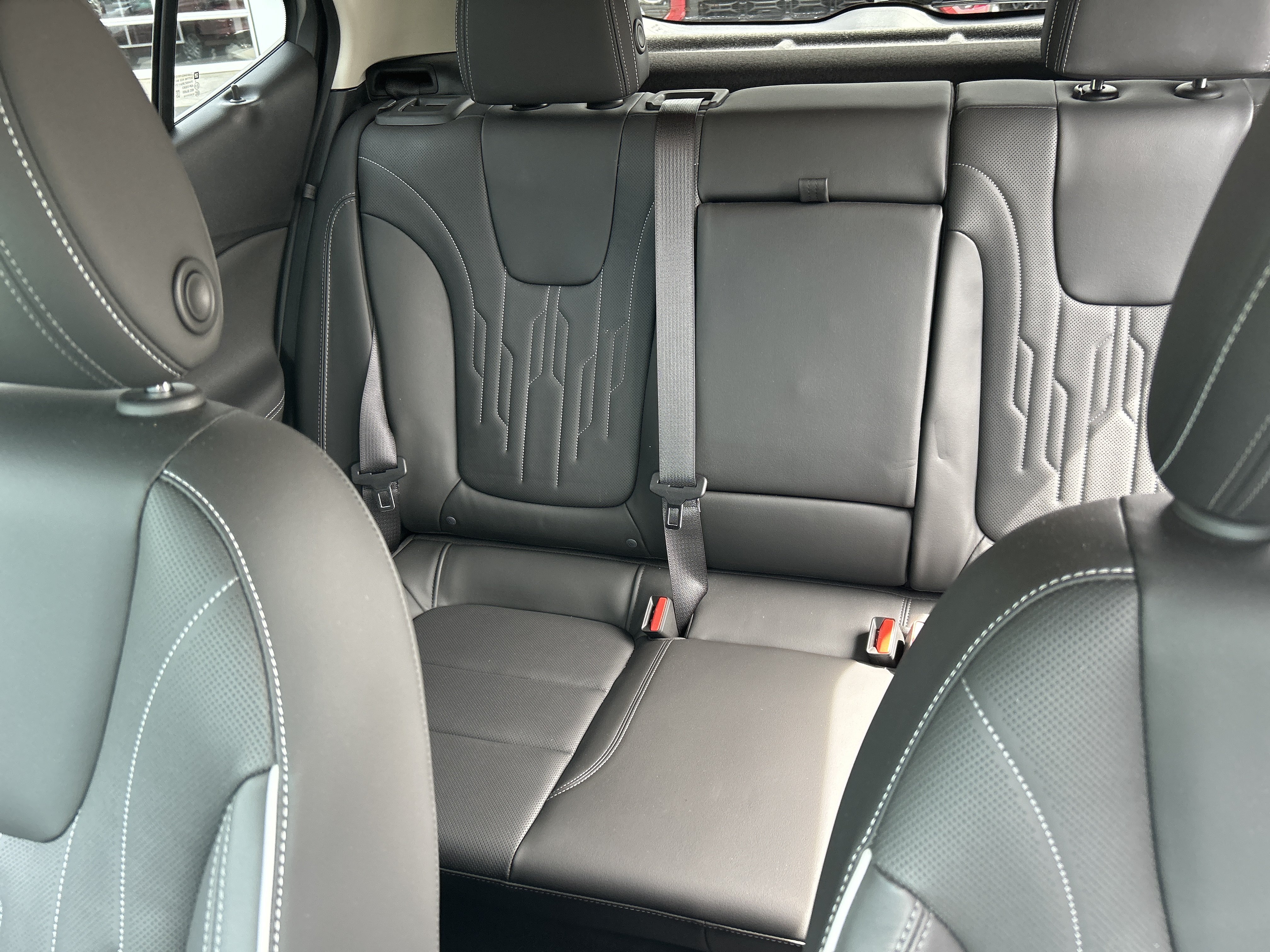 Certified 2024 Buick Encore GX Avenir w/ Avenir Convenience Package AWD/4WD image 21