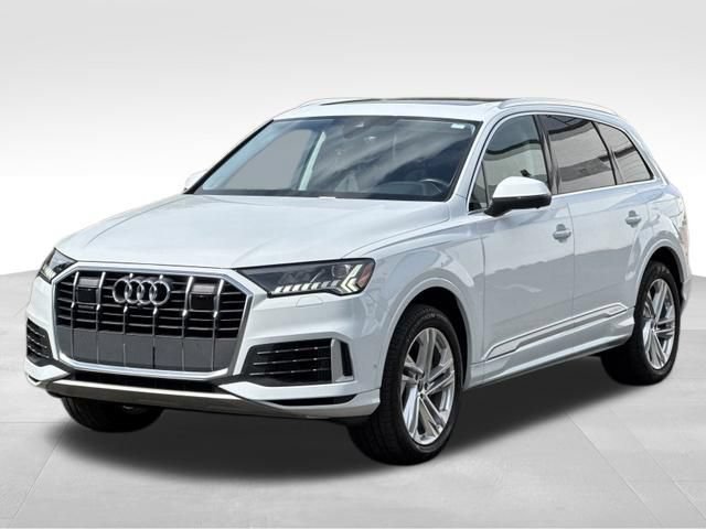 Used 2023 Audi Q7 3.0T Premium Plus w/ Premium Plus Package AWD/4WD image 3
