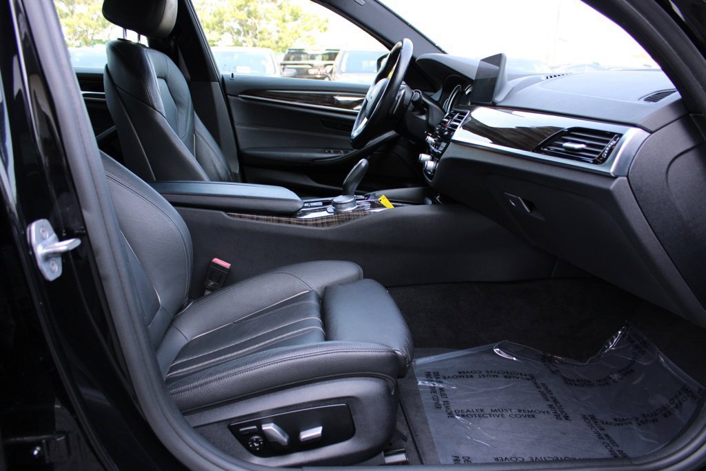 Used 2018 BMW 540i RWD image 15