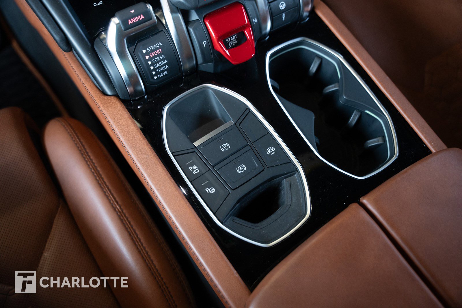 Used 2021 Lamborghini Urus image 27