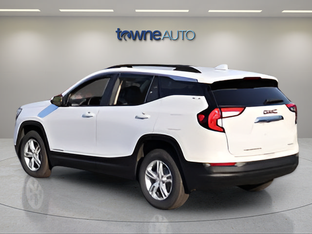 Used 2023 GMC Terrain SLE w/ Driver Convenience Package AWD/4WD image 3