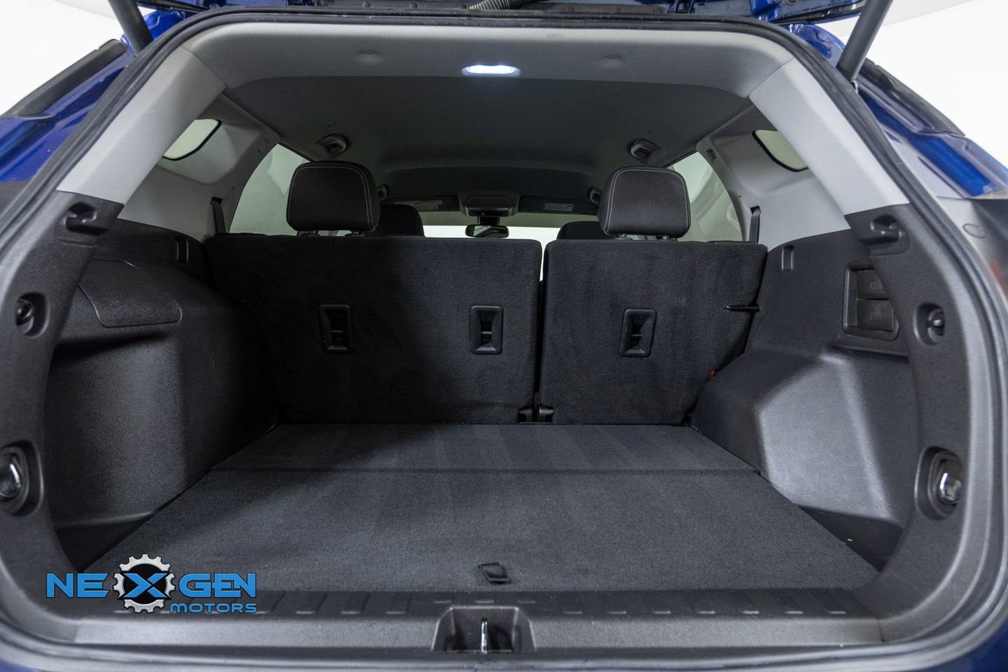 Used 2022 GMC Terrain SLE w/ Driver Convenience Package image 47