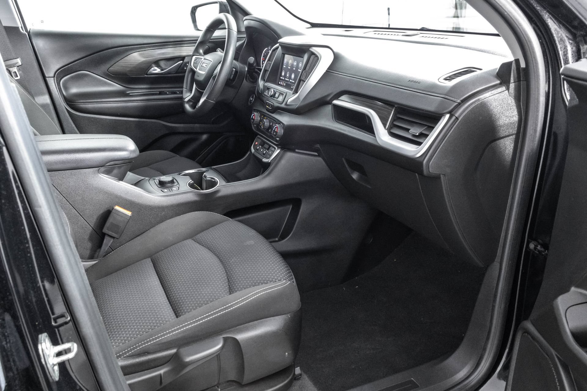 Used 2023 GMC Terrain SLE w/ Driver Convenience Package FWD image 41