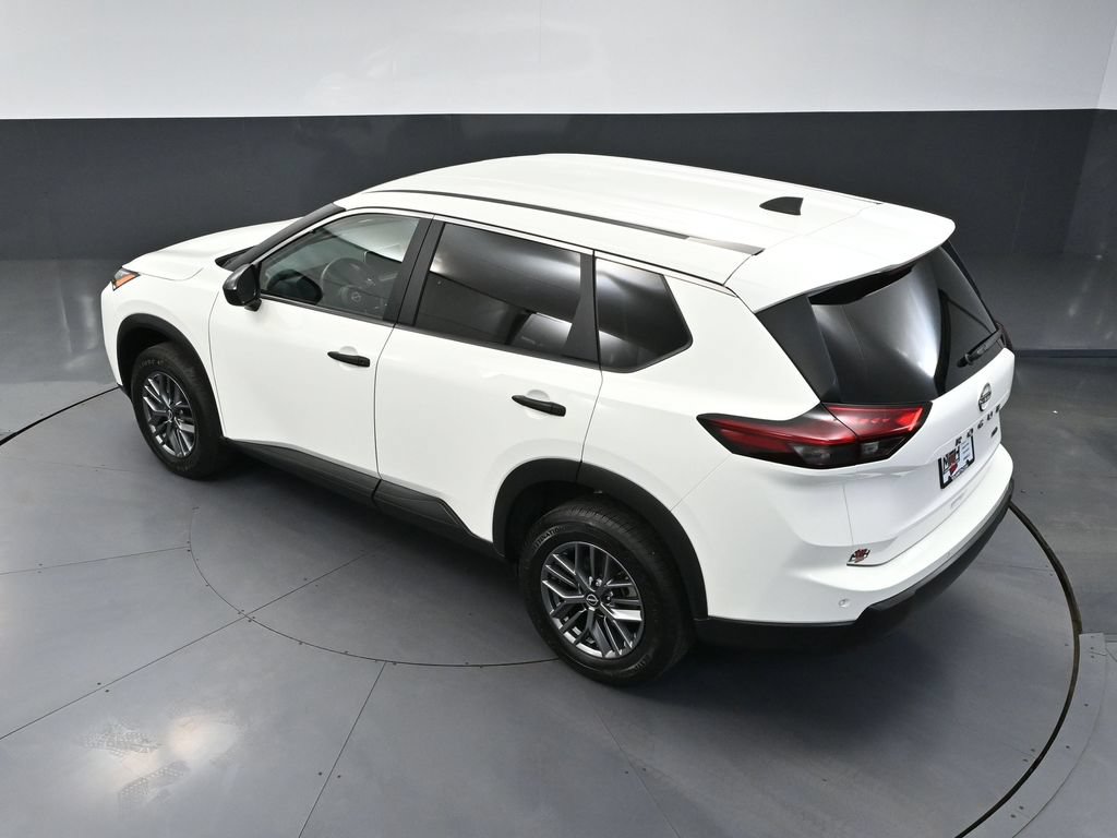 Used 2024 Nissan Rogue S AWD/4WD image 47