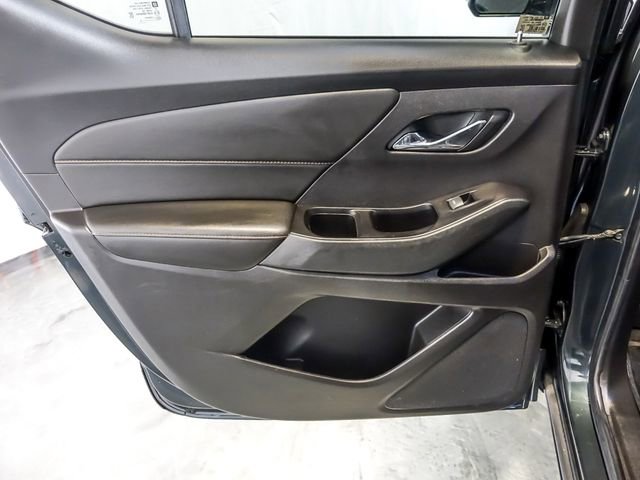 Used 2019 Chevrolet Traverse LT w/ LPO, Floor Liner Package image 28