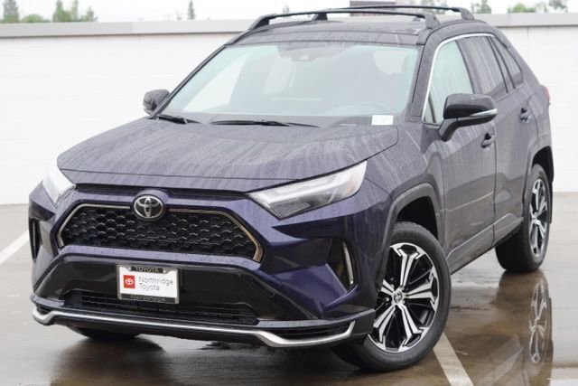 Certified 2025 Toyota RAV4 XSE image 4
