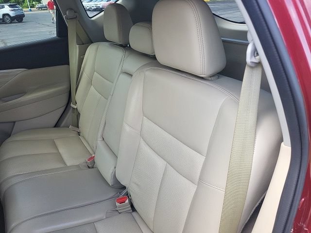 Used 2018 Nissan Murano Platinum w/ Cargo Package FWD image 26