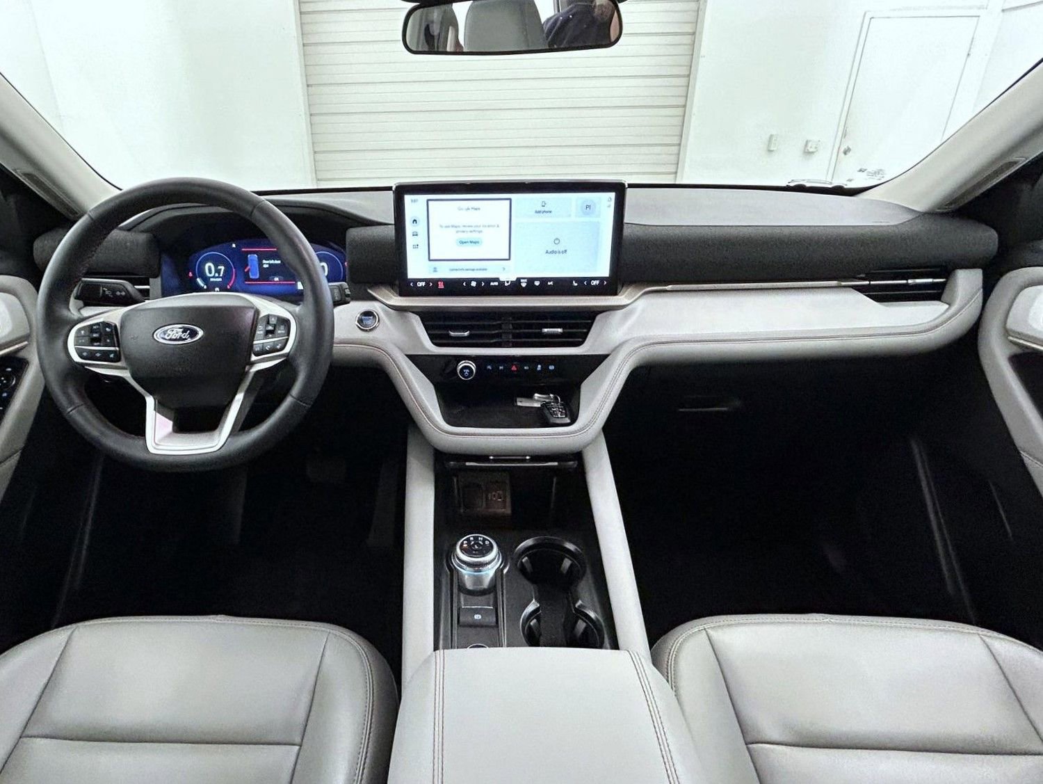 Used 2025 Ford Explorer Active w/ Active Comfort Package image 13