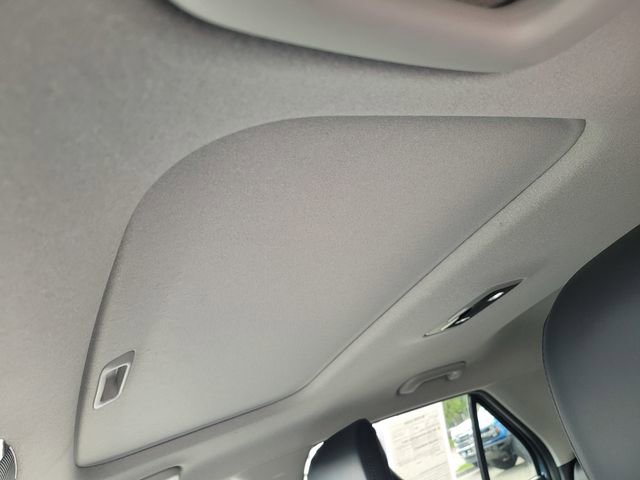 Used 2024 Kia Niro EX Touring FWD image 20