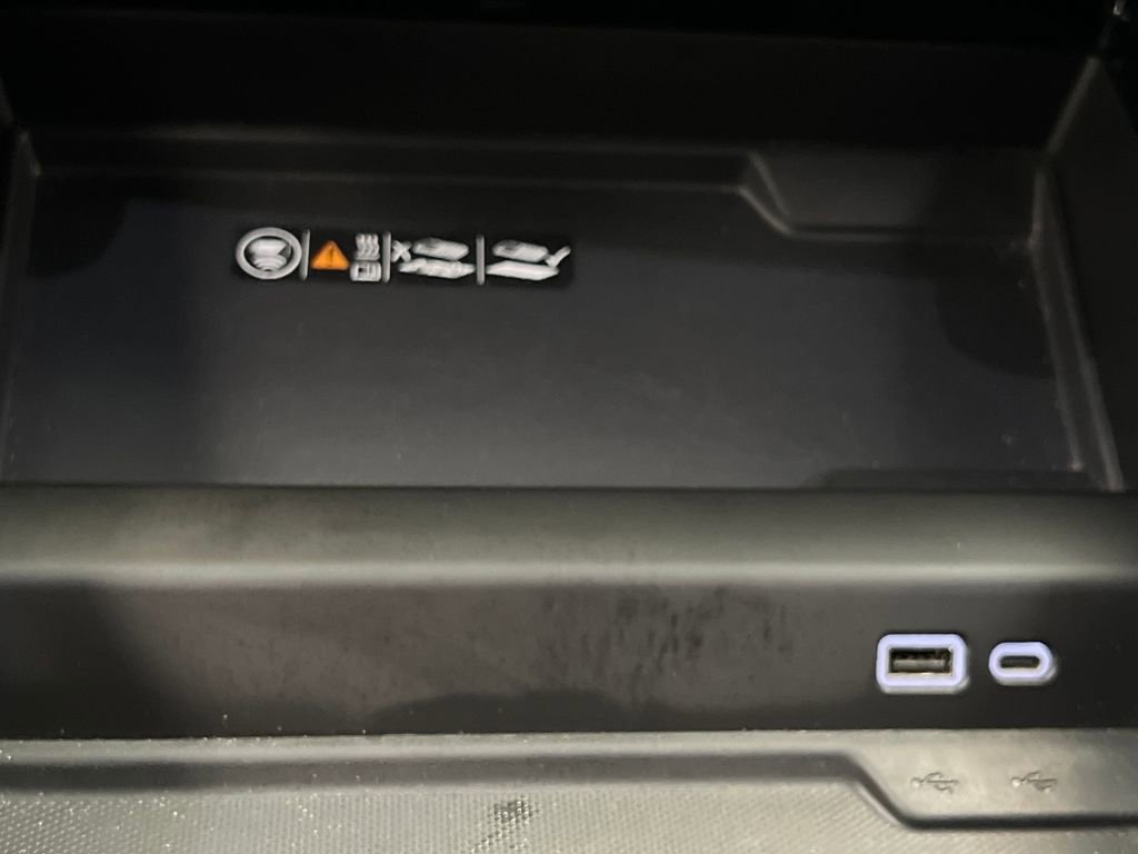 Used 2025 Chevrolet Tahoe Z71 image 52