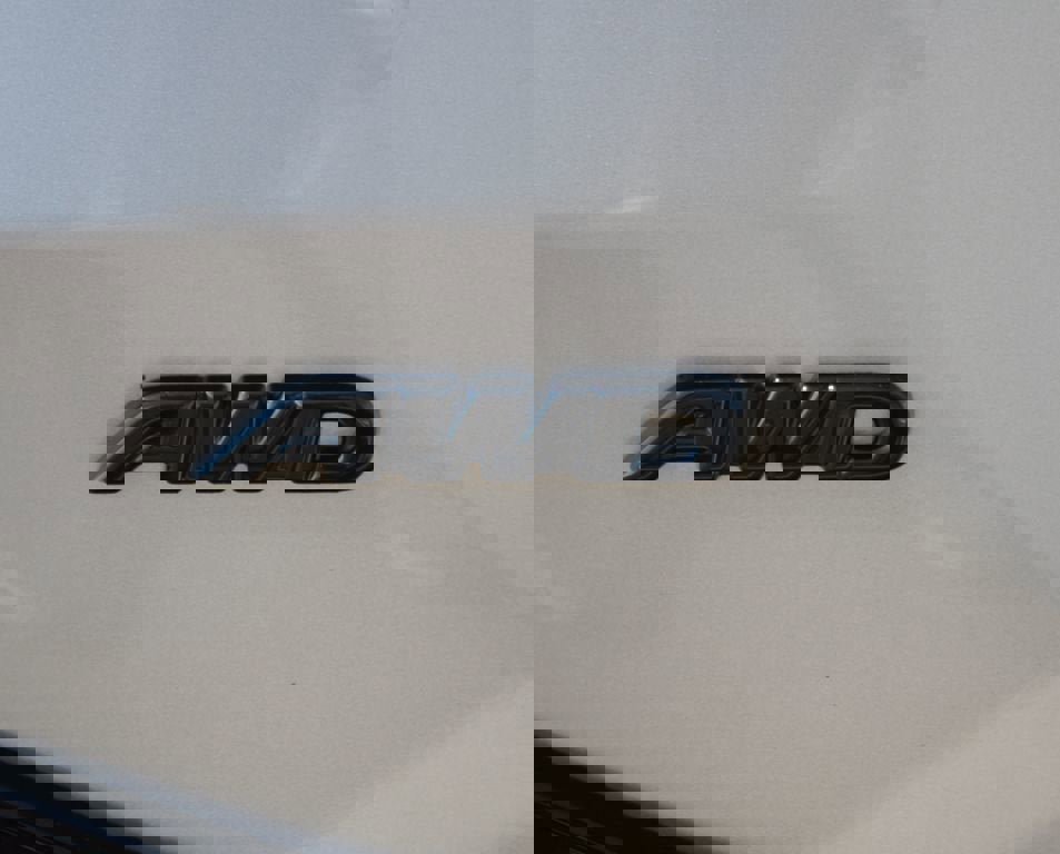 Used 2025 Toyota RAV4 XSE image 20