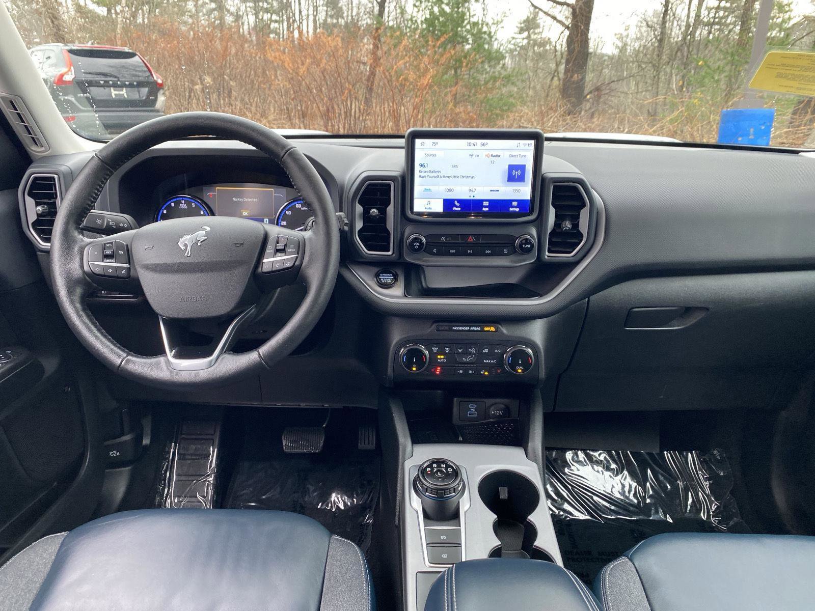 Used 2022 Ford Bronco Sport Outer Banks w/ Tech Package image 16