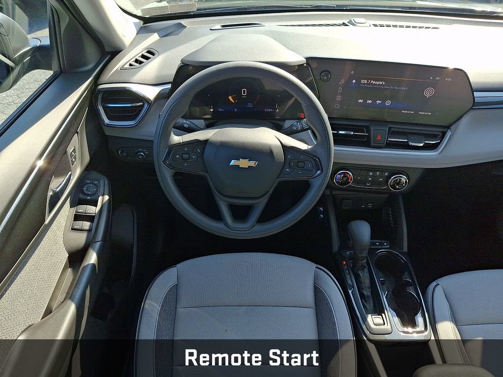 Used 2026 Chevrolet TrailBlazer LS w/ LS Convenience Package FWD image 14