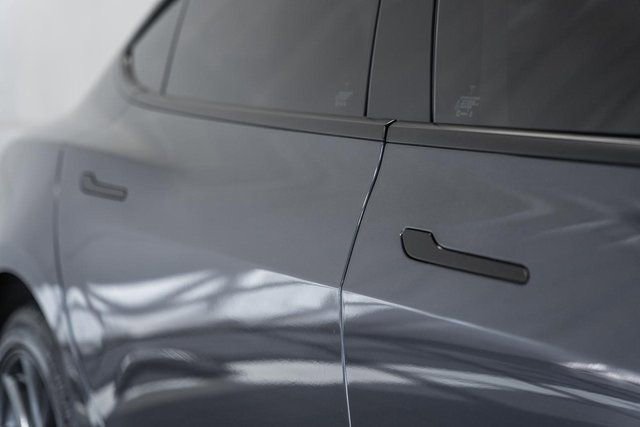 Used 2023 Tesla Model 3 Standard Range image 12