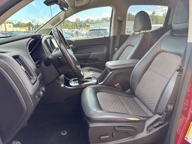 Used 2018 Chevrolet Colorado Z71 AWD/4WD image 11