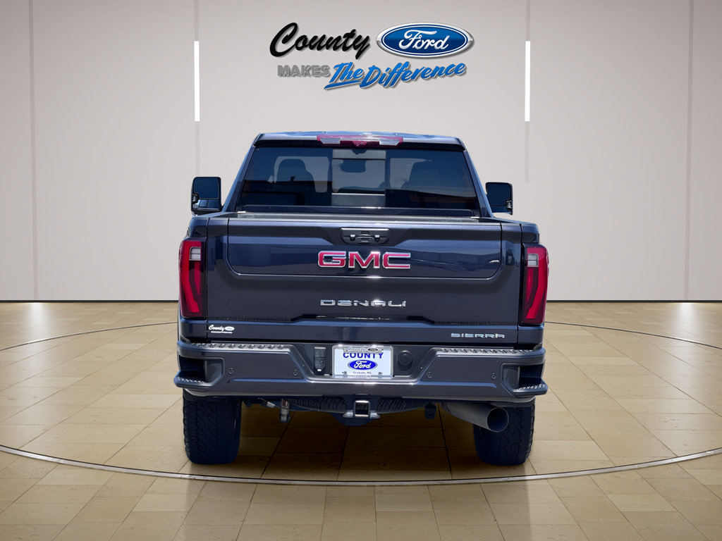 Used 2024 GMC Sierra 2500 Denali w/ Denali Reserve Package AWD/4WD image 11