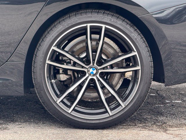 Certified 2024 BMW 330i xDrive Sedan w/ M Sport Package AWD/4WD image 4