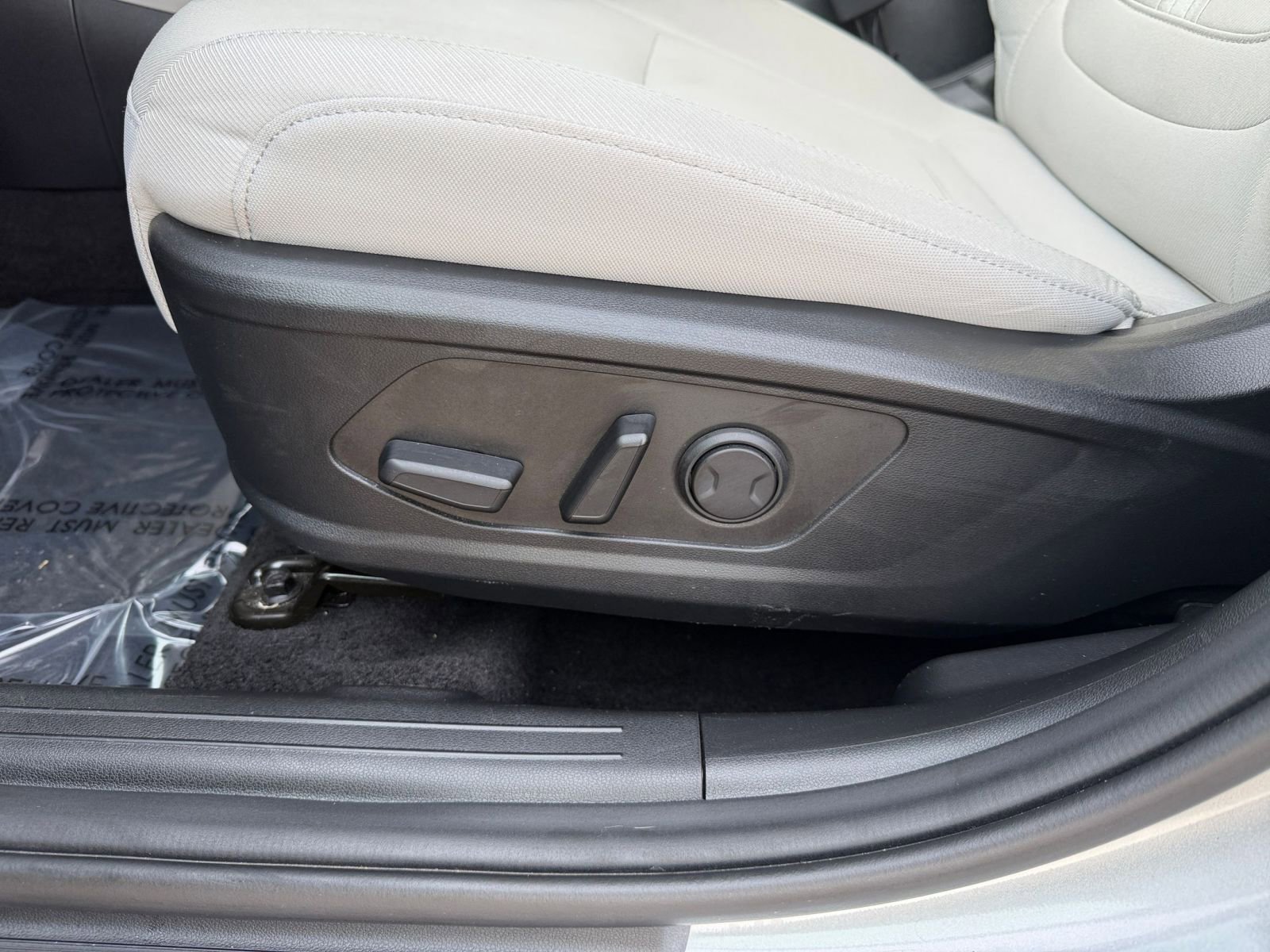 Used 2025 Hyundai Tucson SEL FWD image 25