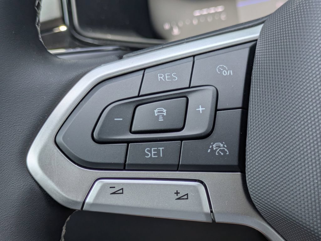 New 2026 Volkswagen Taos S FWD image 23