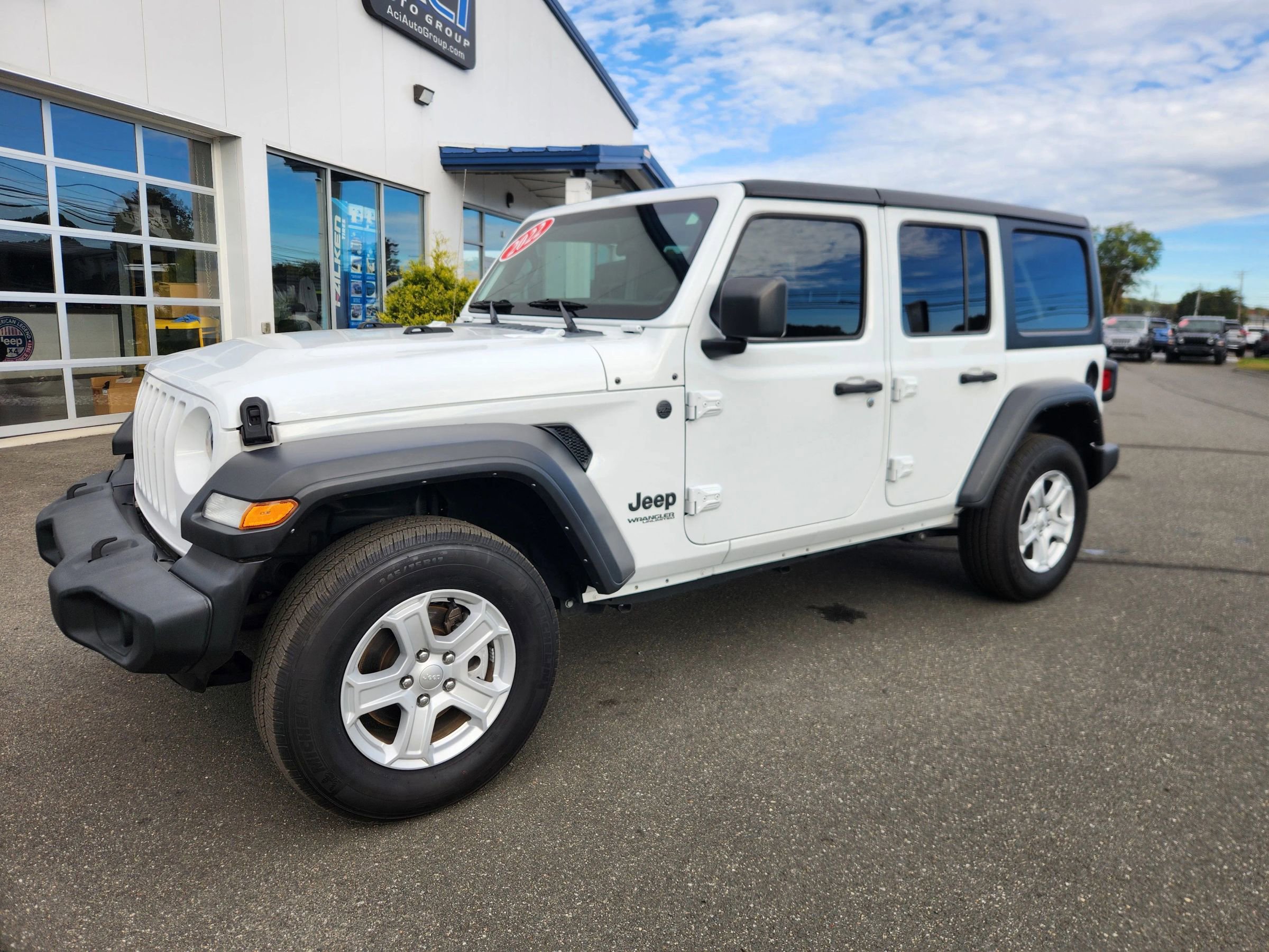 Used 2022 Jeep Wrangler Unlimited Sport image 6