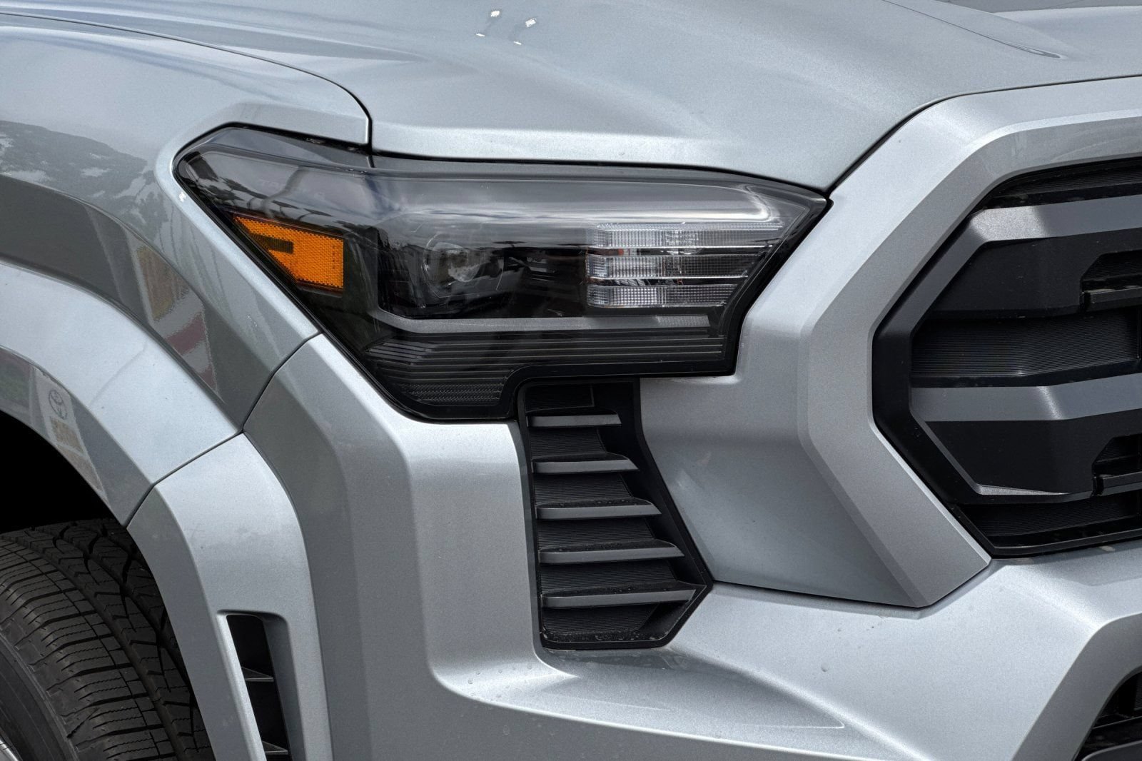 New 2026 Toyota Tacoma SR5 AWD/4WD image 30