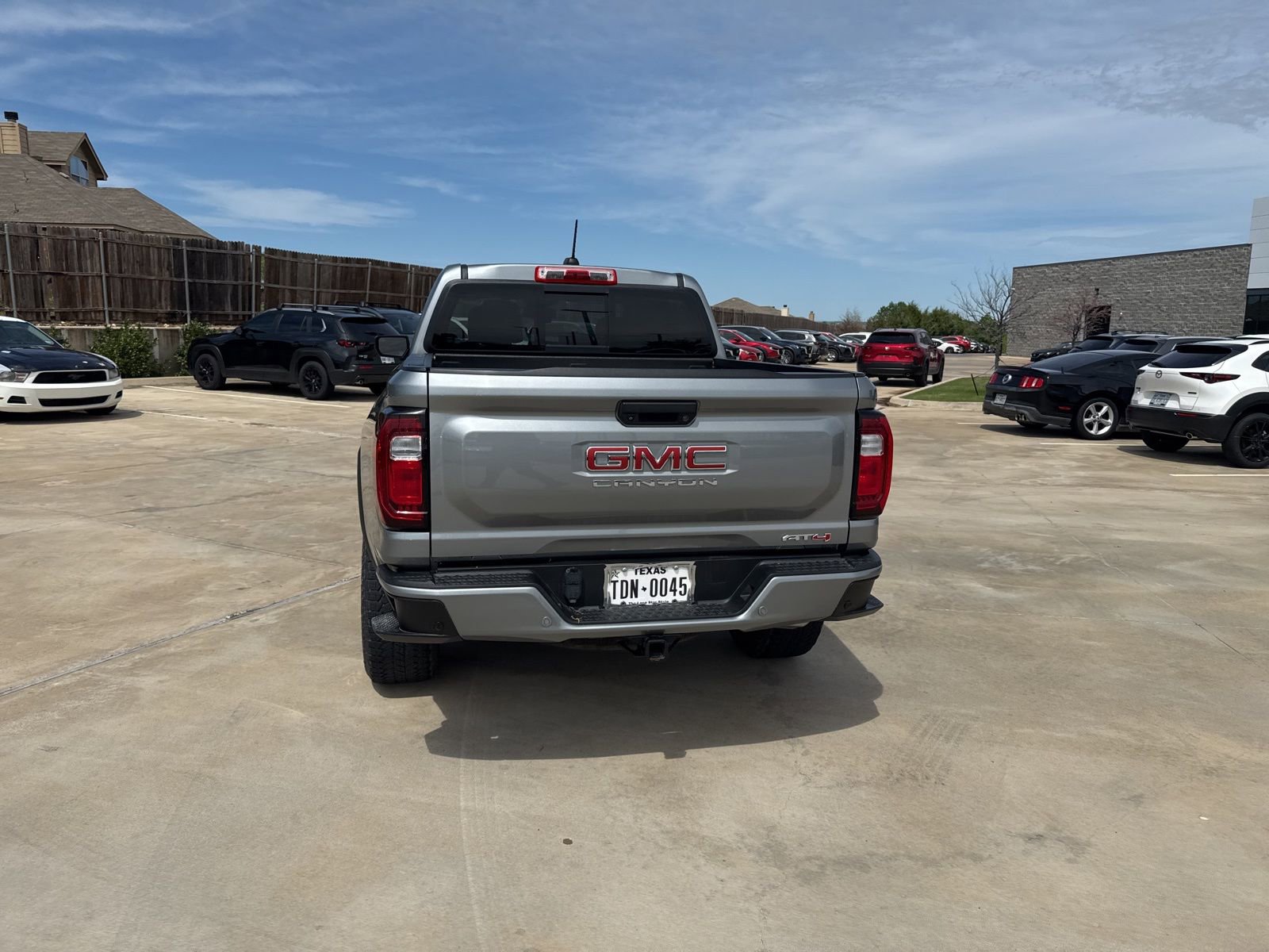 Used 2023 GMC Canyon AT4 w/ AT4 Premium Package image 13