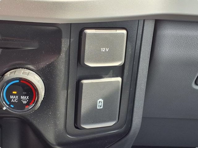 New 2025 Ford F250 XL w/ 360-Degree Camera Package RWD image 15