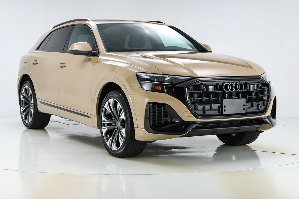 Used 2025 Audi Q8 Premium Plus AWD/4WD image 31