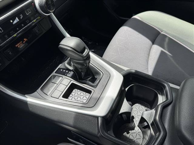 Certified 2019 Toyota RAV4 XLE w/ Convenience Package FWD image 16
