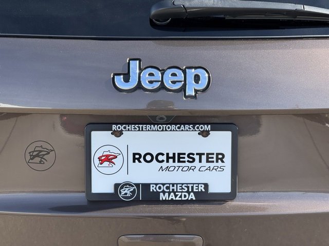 Used 2018 Jeep Grand Cherokee Overland image 42