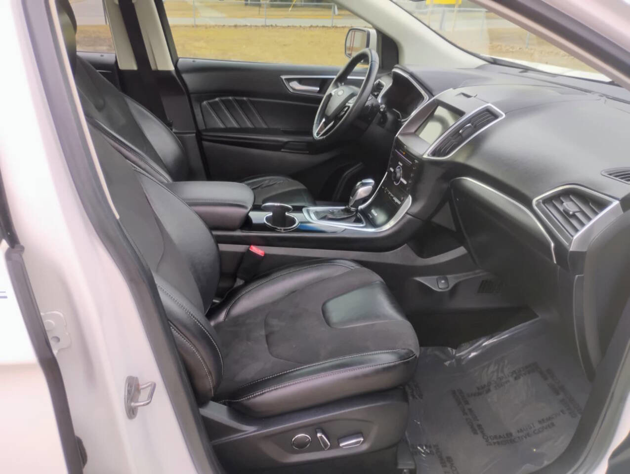 Used 2016 Ford Edge Sport w/ Technology Package AWD/4WD image 16