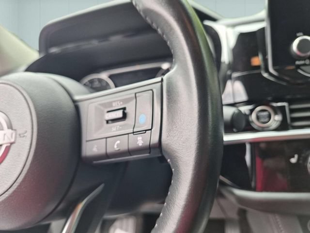 Used 2024 Nissan Pathfinder SV AWD/4WD image 20
