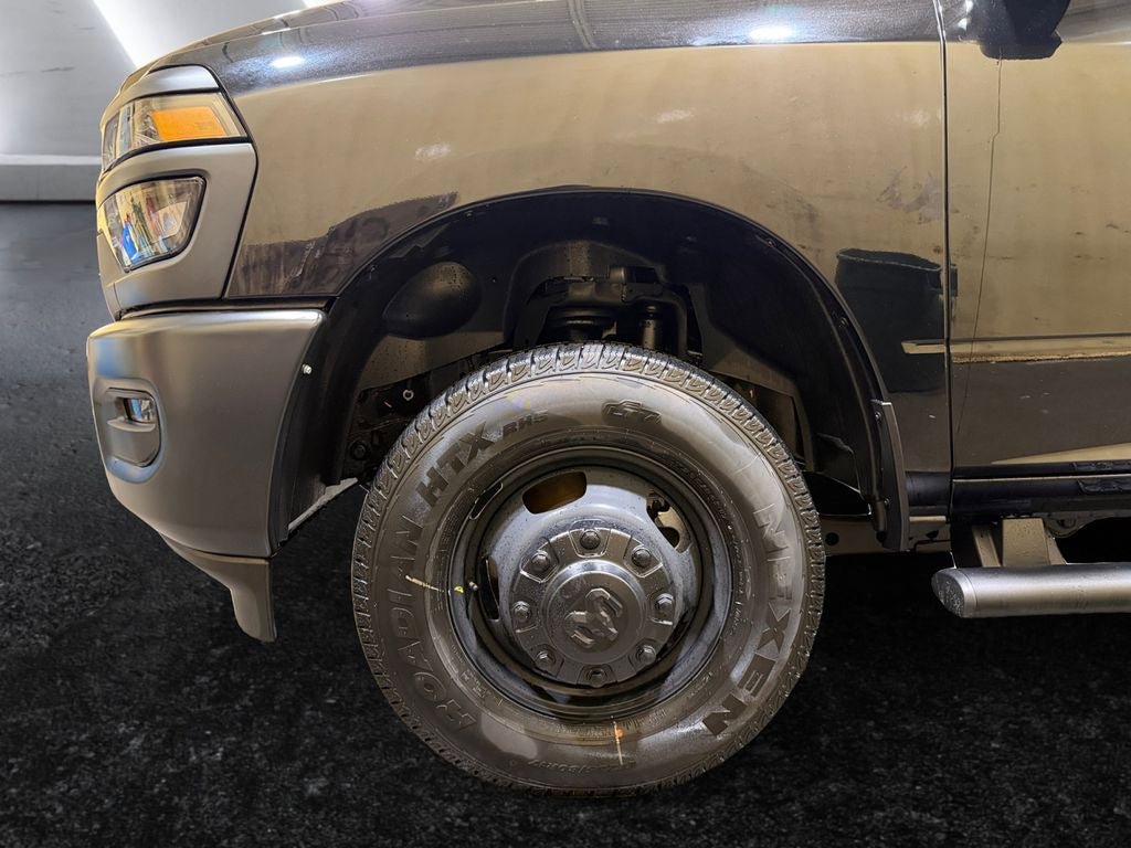 New 2026 RAM 3500 Tradesman AWD/4WD image 15