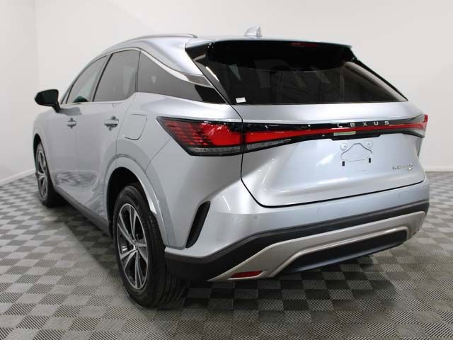 Used 2023 Lexus RX 350h w/ Accessory Package (Z1) AWD/4WD image 4