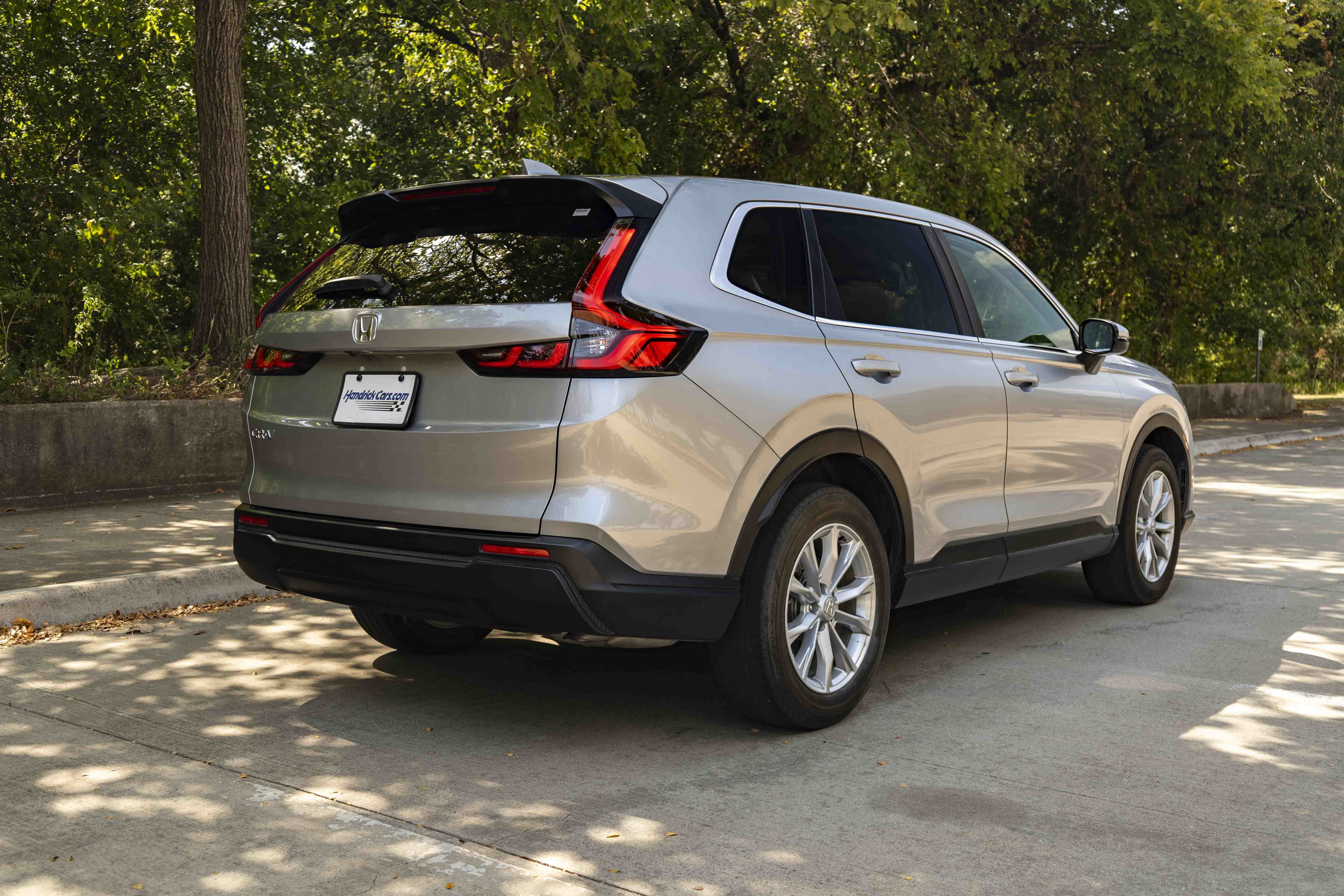 Used 2024 Honda CR-V EX image 9