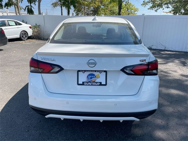 New 2025 Nissan Versa SR image 12